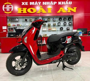 XE SCOOPY 2025