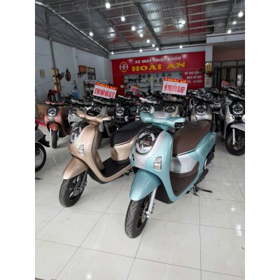 XE SCOOPY MÀU 3D 2025