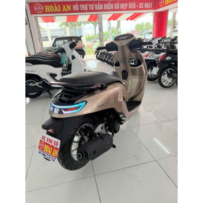 XE STYLO 160 ABS NÂU ĐỒNG