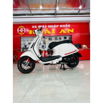 Xe Vespa Sprint 125