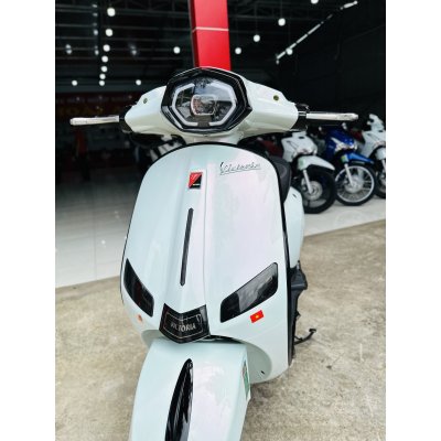 xe vespa 50cc