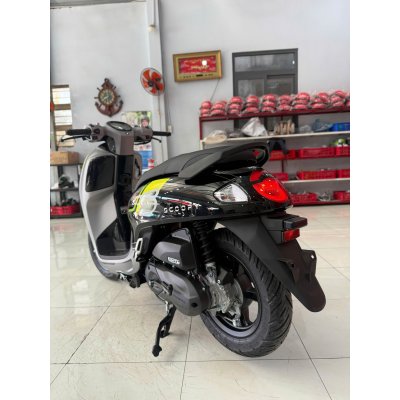 XE SCOOPY 2025 MÀU MỚI